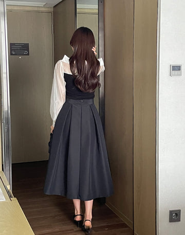 Mello Pintuck Flare Long Skirt